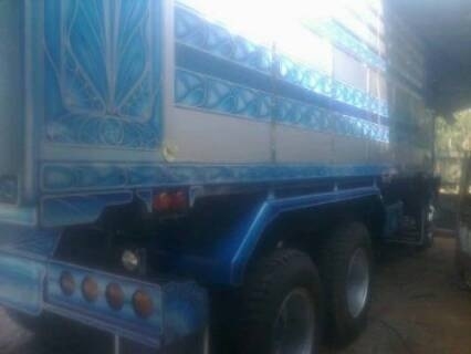 ขายรถบรรทุกสิบล้อดั๊มพ์ Isuzu 210 เครื่องเดิม เกียร์เดิม กระบะมิเนียมต่อใหม่