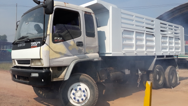 ขาย10ล้อ อีซูซุดั๊มเดก้า270 แรงม้า 2เพลา รถออกห้างแท้ๆ ยางดี10เส้น เบรคจิฟฟี่ พวงมาลัยพาวเวอร์ สภาพดีพร้อมใช้