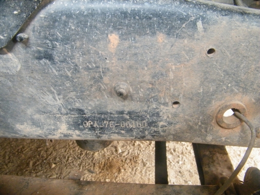 หกล้อดั้มพ์นิสสันยูดี 185 แรง