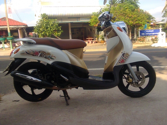 ล้อแม๊ค ls125     2500 บาทรวมส่งทั่วไทย