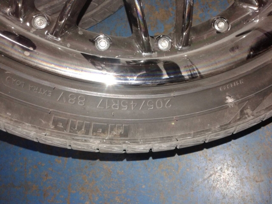 แม็ก 174รู100พร้อมยาง 205 45 ปี13