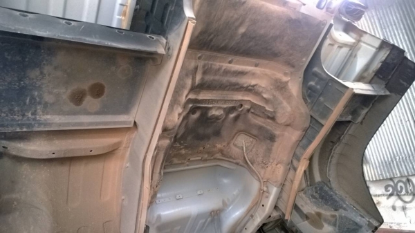 ขายดาวน์..6ล้อดั้ม ISUZU 240 แรง ออกใหม่ป้ายแดง รถปี*54 ใช้130000กม.(รถ30เดือน)