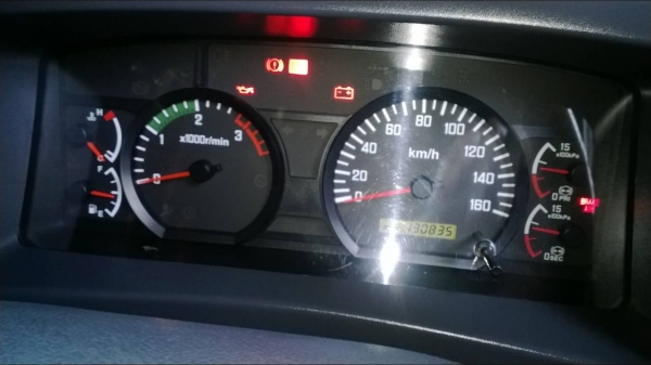 ขายดาวน์..6ล้อดั้ม ISUZU 240 แรง ออกใหม่ป้ายแดง รถปี*54 ใช้130000กม.(รถ30เดือน)