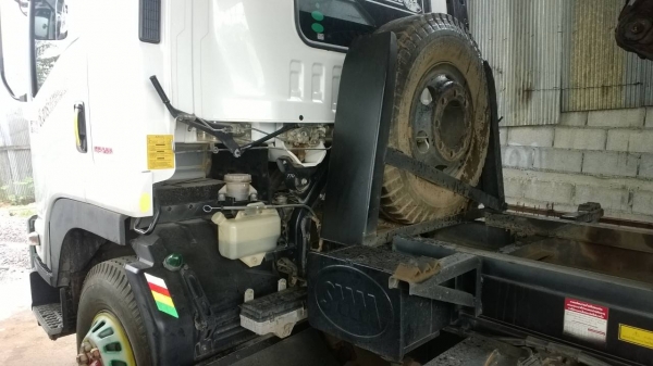 ขายดาวน์..6ล้อดั้ม ISUZU 240 แรง ออกใหม่ป้ายแดง รถปี*54 ใช้130000กม.(รถ30เดือน)