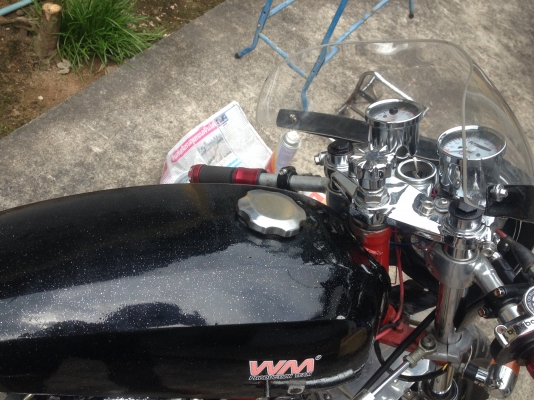 c100 เเละ cg110