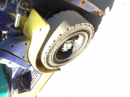 -:-*&bull;*ข า ย ร ถ ย ก เ ก่ า น อ ก*&bull;*-:- KOMATSU FD30-12 เสาสูง5เมตร