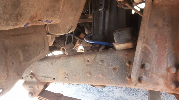 ***ขายแล้วครับขอบคุณ Truck2hand ขาย6ล้อดั๊มดิน ราคาเบาๆ isuzu  NKR(ตัวแรก) วางเครื่อง 4bd1 115hp  (ลงเล่มครบ) เครื่องแน่น แรง ไม่มีเยิ้ม ช่วงล่างใหญ่ Fหน้า-หลัง คัสซีดีไม่ปะไม่ดาม กระบะดั้มเหล็ก5ตัน ยิงหน้า สภาพดี ต่อมาใหม่ หัวสวยไม่ผุ ภายในคอนโซลครบ เกีย