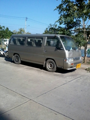 รถตู้สวยๆนะครับนิสสัน ยูแวน วางเครื่อง1J ติดแก็สNGV 2 ถัง พวงมาลัยพาวเวอร์ เกียร์ออร์โต้ รถตู้สวยๆนะครับนิสสัน ยูแวน วางเครื่อง1J ติดแก็สNGV 2 ถัง พวงมาลัยพาวเวอร์ เกียร์ออร์โต้