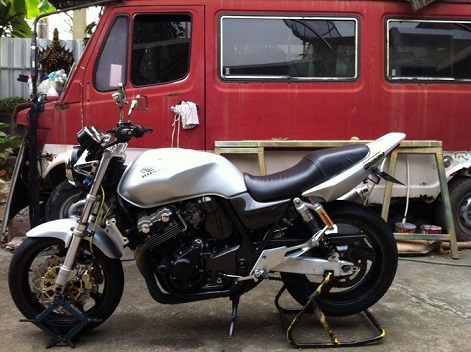 ขายถูก honda cb400 ทะเบียนโอนนอก 95000!!!