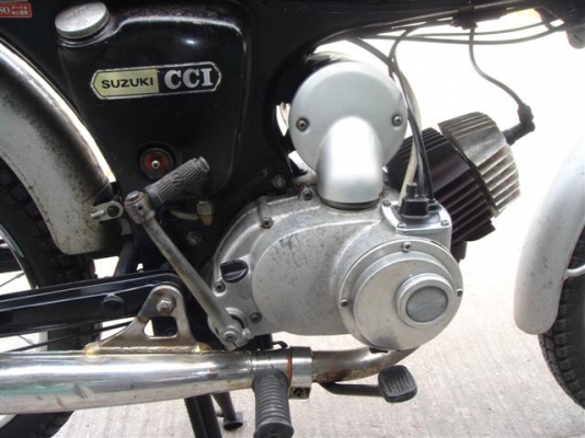 ขาย Suzuki A90 เก่าญี่ปุ่นเดิมๆสภาพสวยแท้ทั้งคันราคา 25000 บาทครับ