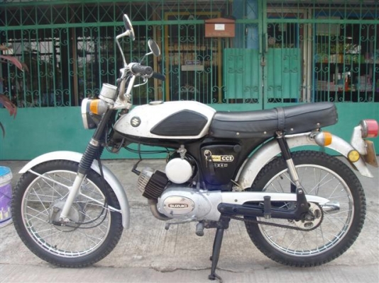 ขาย Suzuki A90 เก่าญี่ปุ่นเดิมๆสภาพสวยแท้ทั้งคันราคา 25000 บาทครับ