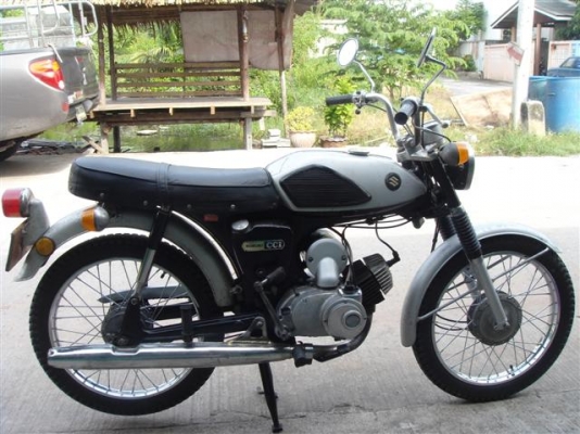ขาย Suzuki A90 เก่าญี่ปุ่นเดิมๆสภาพสวยแท้ทั้งคันราคา 25000 บาทครับ