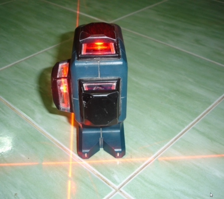 ขายเครื่องวัดระดับเลเซอร์ Bosch GLL 3-80P