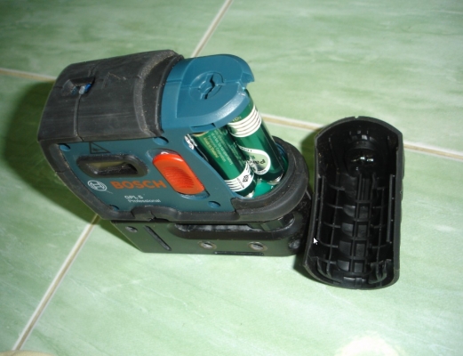 ขายเครื่องกำหนดจุดด้วยเลเซอร์ ยี่ห้อ BOSCH รุ่น GPL5