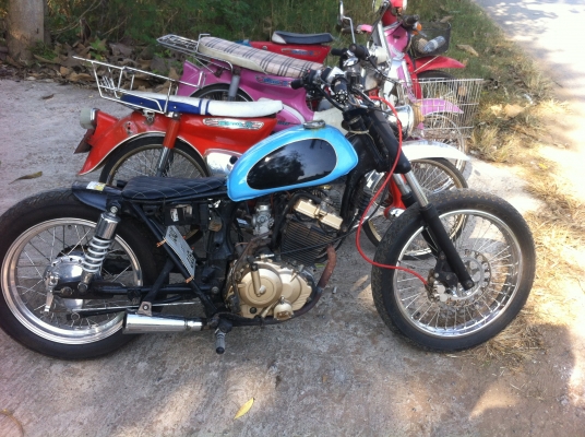 จาก 25000 ลดสุดๆ 23000 ราคาสุดท้ายคับ  มีทะเบียบ โทสอบถามได้ 088-2607885