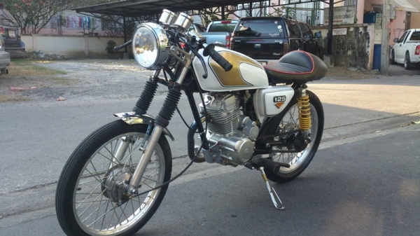 (ปิดการขายชั่วคราวมีคนมัดจำ)ขายHONDA GL 200 Cafe Racer เล่มทะเบียน+เอกสารอินวอยเครื่อง