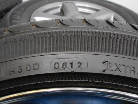 ขายล้อแต่ง RAYS ขอบ 17(4/100,114.3)หน้า 7 หลัง 8 พร้อมยางปี 12/เทิร์นได้-ใส่ฟรีค่ะ