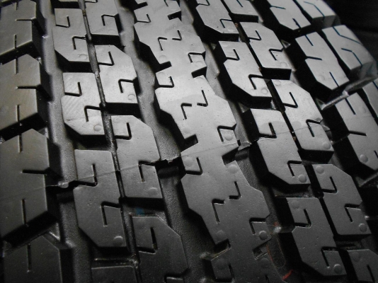 ขายล้อแม็ก ISUZU MU-X ขอบ 17 พร้อมยางบริดสโตนป้ายแดงปี 13/เทิร์นได้-ใส่ฟรีค่ะ