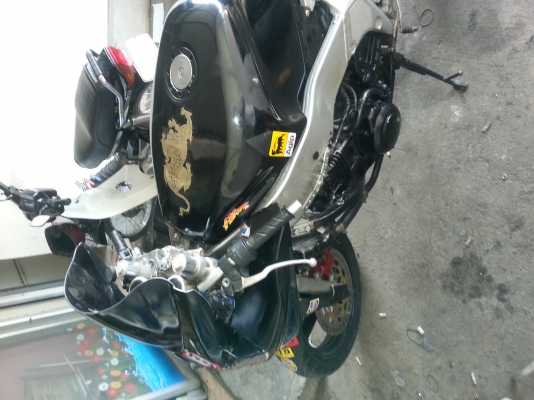 ขาย fzr400 เอาไปทำต่อ