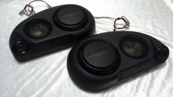 ลำโพงกล่อง Kenwood แยกชิ้นสามทาง เบส กลาง แหลม ลำโพงกล่อง Kenwood แยกชิ้นสามทาง เบส กลาง แหลม