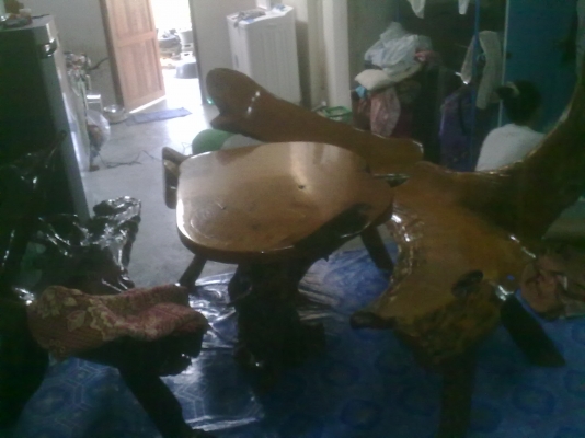 ขายโต๊ะไม้เก่าโบราณ