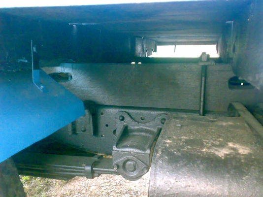 4 ล้อกลาง นิสสัน คาบอด์น หัวแตงโม *** ปรับลดเหลือ 155,000  ด่วนครับ