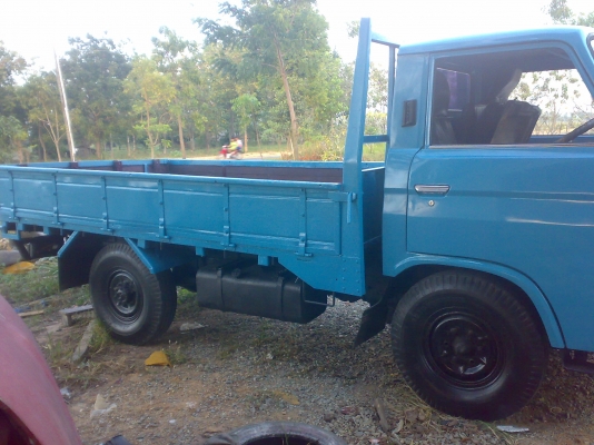 4 ล้อกลาง นิสสัน คาบอด์น หัวแตงโม *** ปรับลดเหลือ 155,000  ด่วนครับ