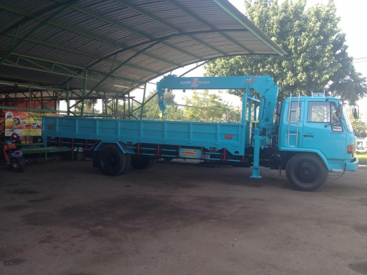 ลูกค้าสั่งมีอีกครับ รถเครน 5 ตัน สวยๆสภาพกิ้บๆเหมือนใหม่ป้ายแดงเครน 5 ตัน กระบะยาว 7.20 เมตร เครื่อง 195 แรงม้า สเปคนี้สั่งได้ครับ คุ้มค่าราคาถูก พร้อมทะเบียน