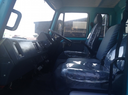 ลูกค้าสั่งมีอีกครับ รถเครน 5 ตัน สวยๆสภาพกิ้บๆเหมือนใหม่ป้ายแดงเครน 5 ตัน กระบะยาว 7.20 เมตร เครื่อง 195 แรงม้า สเปคนี้สั่งได้ครับ คุ้มค่าราคาถูก พร้อมทะเบียน