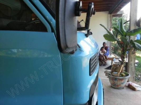 รถบรรทุก 6 ล้อ ยี่ห้อ ISUZU 110 แรงม้า