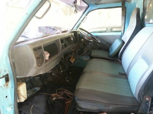 รถบรรทุก 6 ล้อ ยี่ห้อ ISUZU 110 แรงม้า