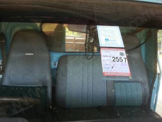 รถบรรทุก 6 ล้อ ยี่ห้อ ISUZU 110 แรงม้า