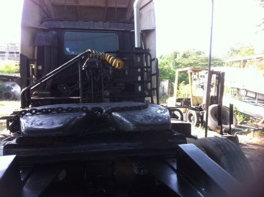 ต้องการขายรถอีซูซุเดก้า320แรงปี48ยูโร2เครื่องดียางเต็มสภาพพร้อมใช้