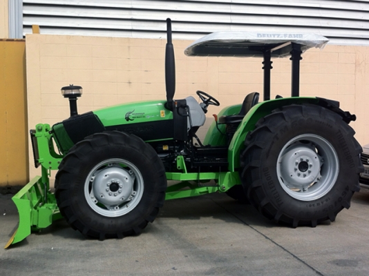 รถแทรกเตอร์ ดอยส์ ฟาร์ มีให้เลือกมากมายหลายรุ่น