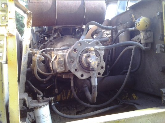 KOBELCO   SK220  รุ่น3 เล่มทะเบียนพร้อมขายดาว์