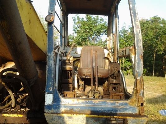 KOBELCO   SK220  รุ่น3 เล่มทะเบียนพร้อมขายดาว์