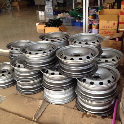 กะทะล้อ 4 รู ระยะน็อต 100 ขอบ 16"