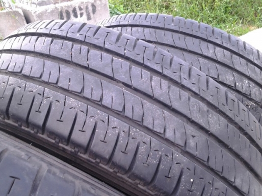 ยาง  205/70/15  ปี 11  นุ่มๆ ดอกหนาๆ