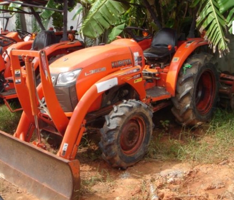 รถไถคูโบต้ามือสอง ถูกม๊าก ๆ ล๊อทสอง กำลังมาครับ ไฮไลท์ M5000 ราคา 1XX,XXX