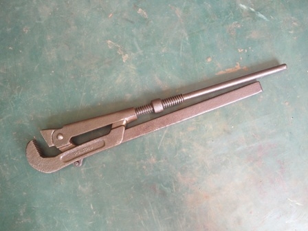 ขายประแจคอม้า(จับแป๊บ) 3" POLAND