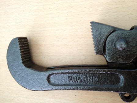 ขายประแจคอม้า(จับแป๊บ) 3" POLAND