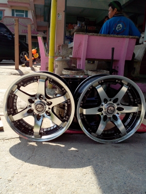 ขายแม็ก18 หกรูกว้าง8นิ้ว มือสองVR  et20