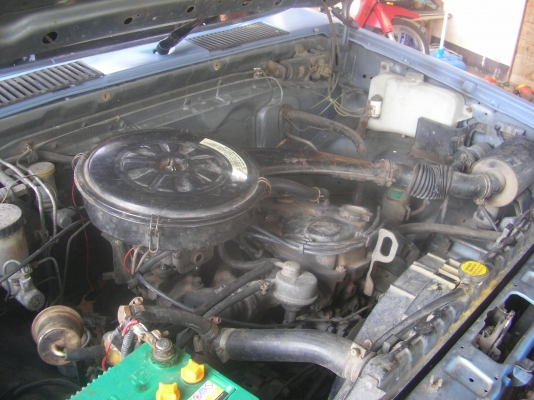 ขายนิสสัน บิ๊กเอ็ม หัวเดี๋ยวปี36 ล้อแมก มีแอร์ ภายนอกสีสวย ขายนิสสัน บิ๊กเอ็ม หัวเดี๋ยวปี36 ล้อแมก มีแอร์ ภายนอกสีสวย