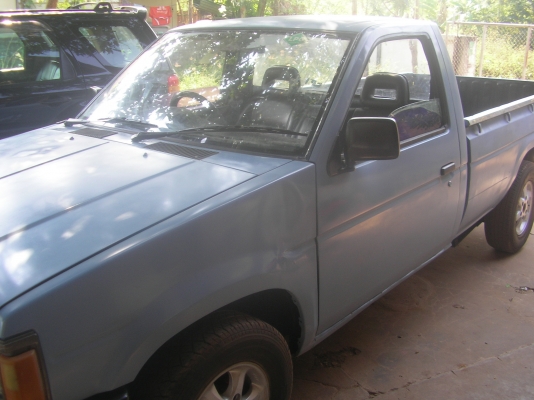 ขายนิสสัน บิ๊กเอ็ม หัวเดี๋ยวปี36 ล้อแมก มีแอร์ ภายนอกสีสวย ขายนิสสัน บิ๊กเอ็ม หัวเดี๋ยวปี36 ล้อแมก มีแอร์ ภายนอกสีสวย