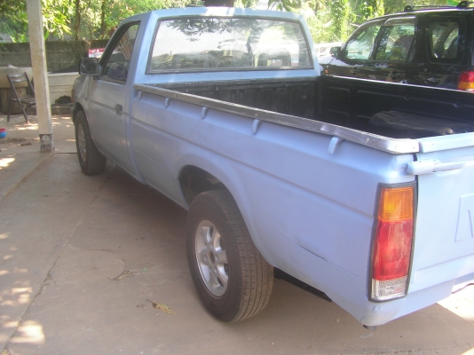 ขายนิสสัน บิ๊กเอ็ม หัวเดี๋ยวปี36 ล้อแมก มีแอร์ ภายนอกสีสวย ขายนิสสัน บิ๊กเอ็ม หัวเดี๋ยวปี36 ล้อแมก มีแอร์ ภายนอกสีสวย