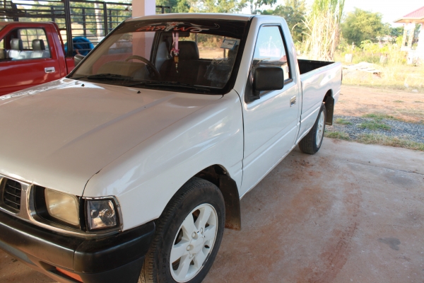 ขาย isuzu หัวเดียว ปี 35 95,000 บาท 0883116659 เอกสารพร้อมโอนค่ะ ขาย isuzu หัวเดียว ปี 35 95,000 บาท 0883116659 เอกสารพร้อมโอนค่ะ