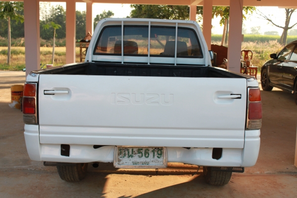 ขาย isuzu หัวเดียว ปี 35 95,000 บาท 0883116659 เอกสารพร้อมโอนค่ะ ขาย isuzu หัวเดียว ปี 35 95,000 บาท 0883116659 เอกสารพร้อมโอนค่ะ