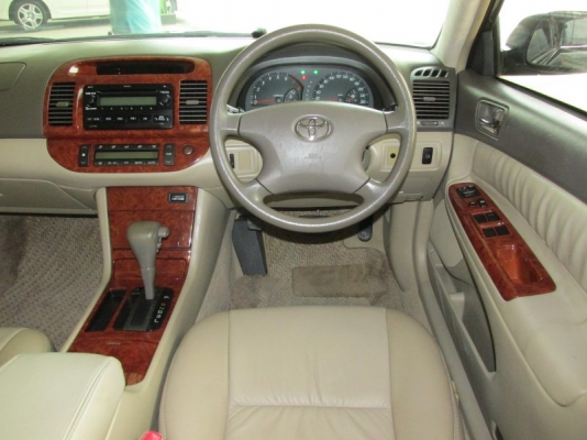 TOYOTA CAMRY 2.0  VVTi AT ปี 2005