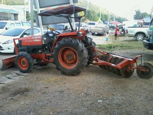 รถไถ ยี่ห้อ KUBOTA