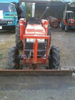 รถไถ ยี่ห้อ KUBOTA